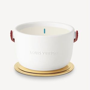 Louis Vuitton ÎLE BLANCHE Fragrance Candle